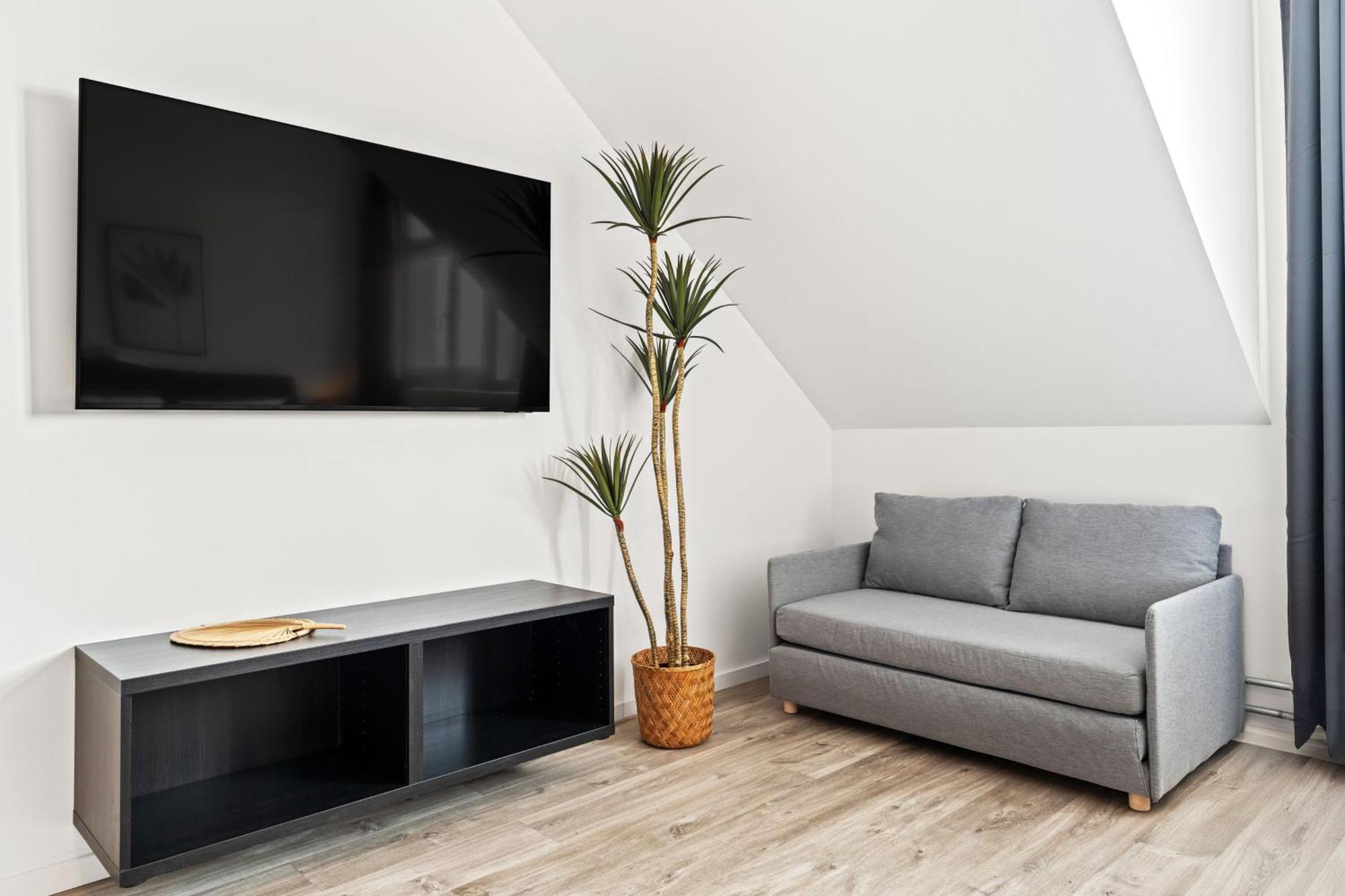 Mint Apartment Ueber Der Stadt Parken Kueche Wifi Berlin Exteriör bild